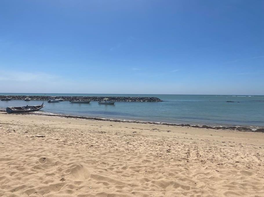 Case Beach Ngalou Sessene Extérieur photo