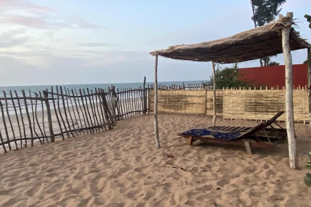 Case Beach Ngalou Sessene Extérieur photo